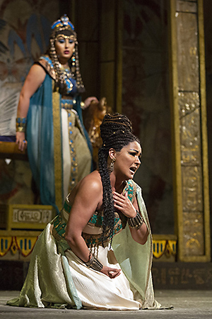 Du visar för närvarande Opera: Aida
